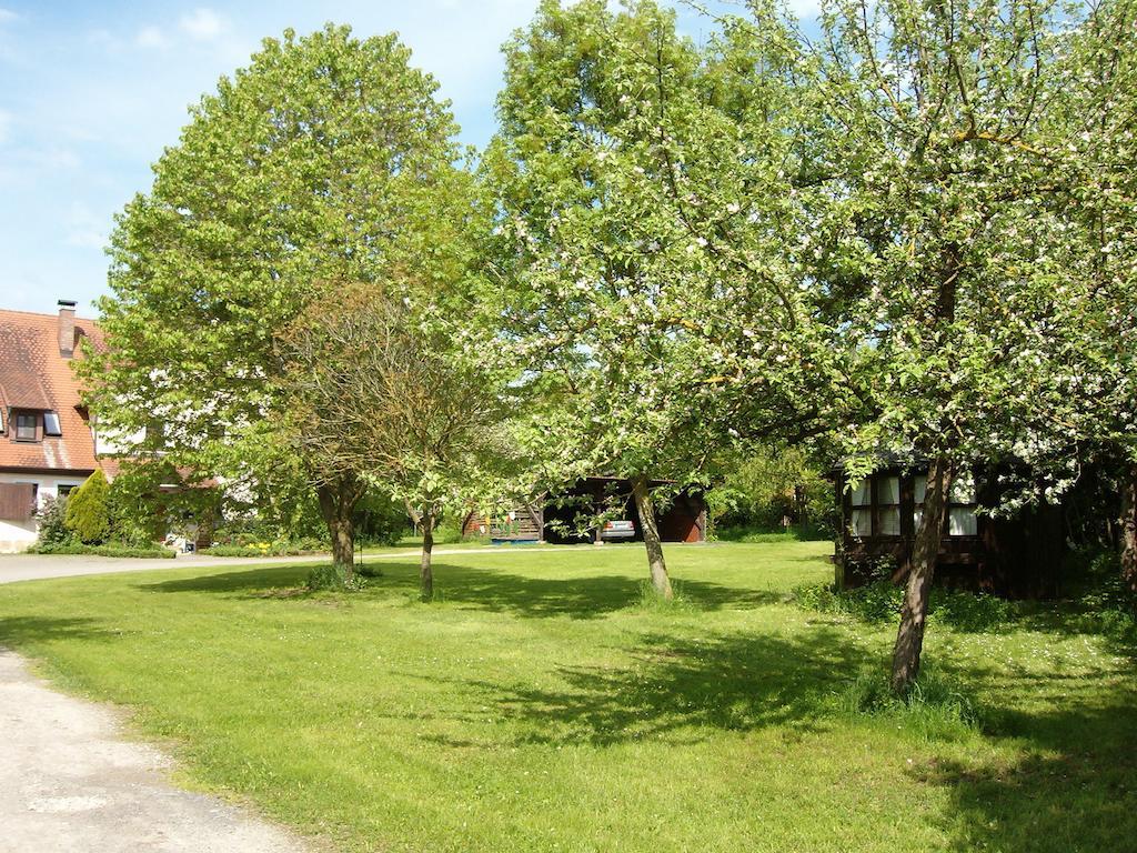 Ferienwohnung Neureuth Schillingsfürst Zewnętrze zdjęcie